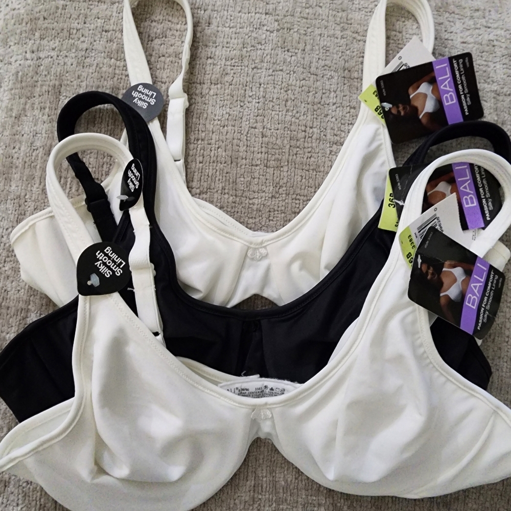 Three new Bali Bras size 36B